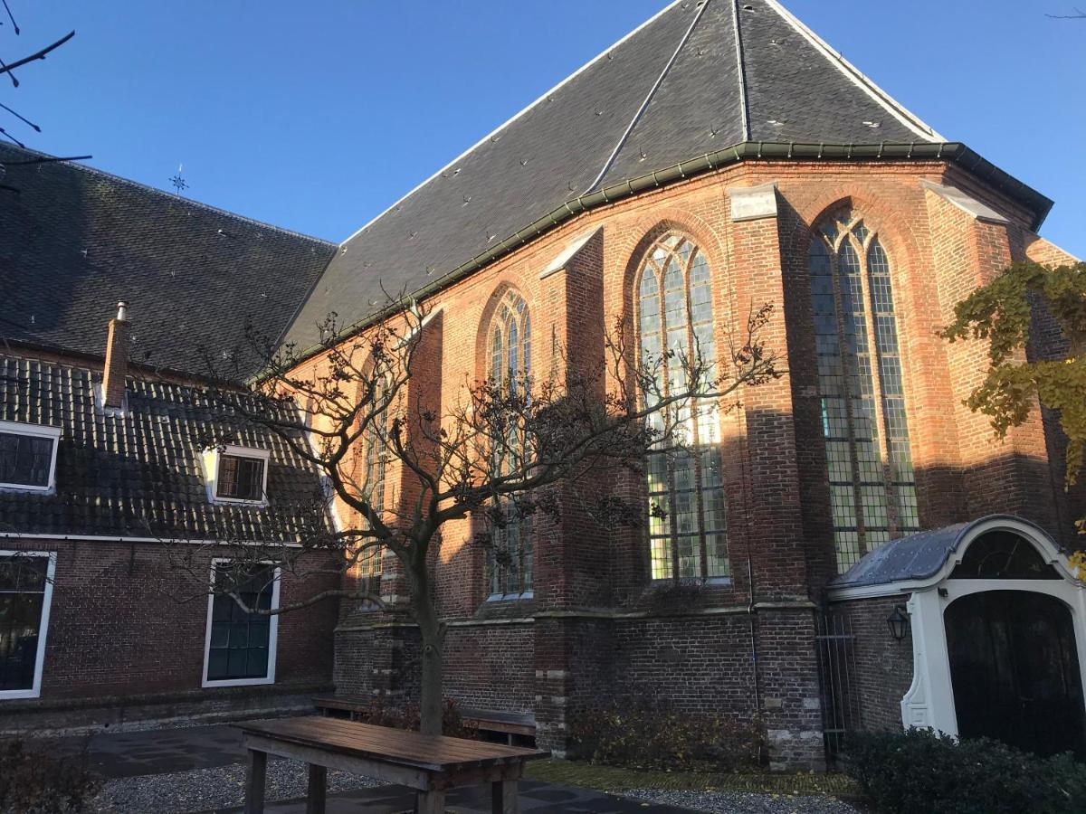 Appartement Bed En Kerk Monumentale 2 Slaapkamer Woning à Hoorn  Extérieur photo